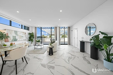 Carlingford 3chambre Brand New Luxury Penthouse | Private Rooftop Garden with City View & Blue Mountain View | Ready to Move in | Walk to Everything