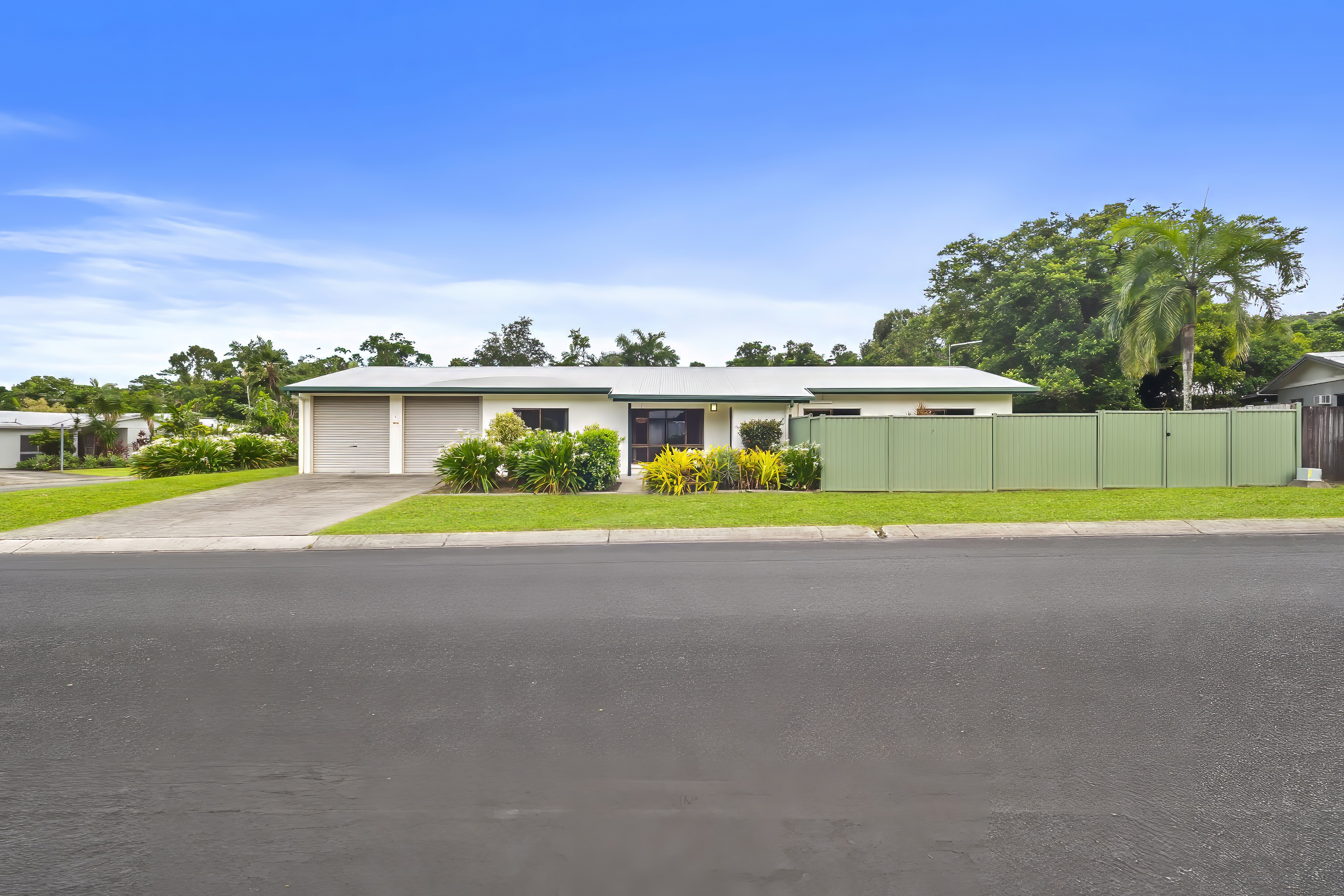 2 HARWOOD CL, BRINSMEAD QLD 4870, 0 rūma, 0 rūma horoi, House