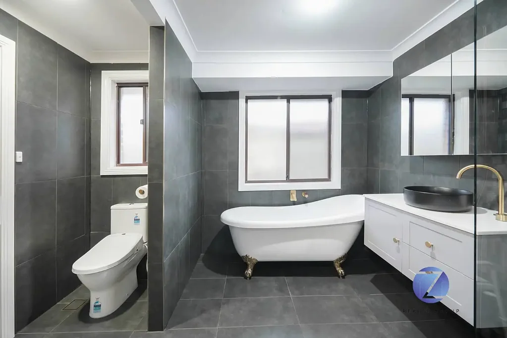 Eagle Vale 4Zimmer LARGER THAN LIFE HOME IN QUIET CUL-DE-SAC LOCALE !!!