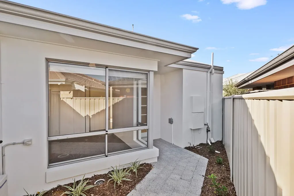 Brand New Home in Seaside Development