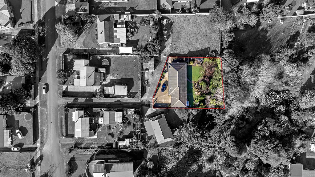 Opotiki and Surrounds 3침실 Built for Living, Designed for Loving