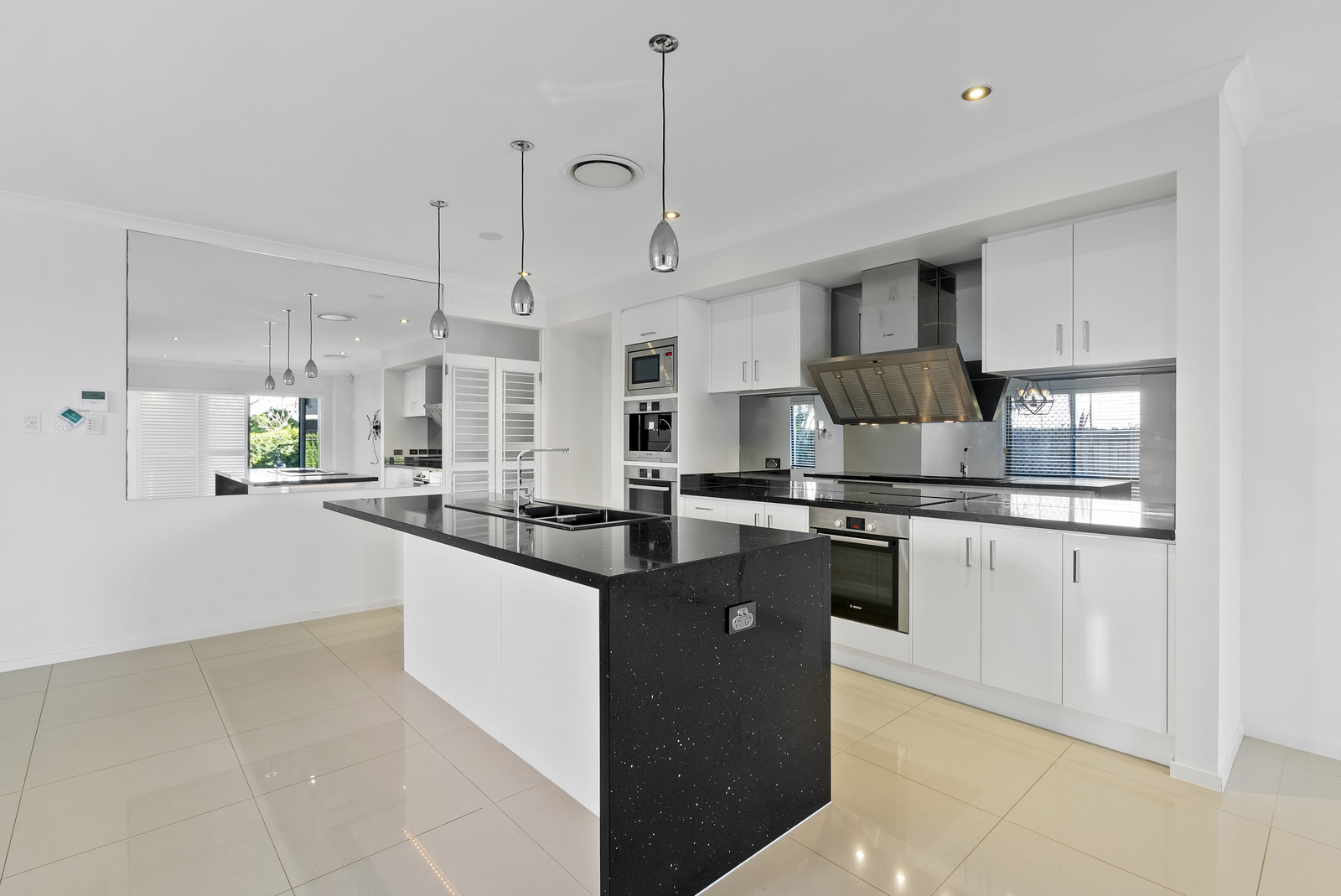 221 MAIN RD, WELLINGTON POINT QLD 4160, 0房, 0浴, House