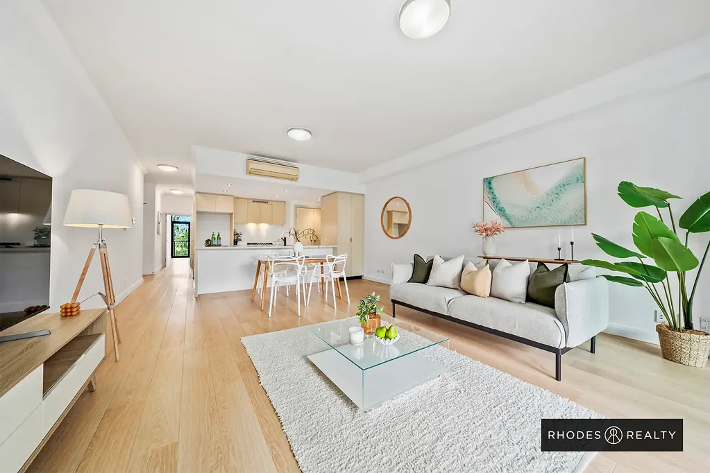 Rhodes 2 Bedroom Modern Designer Apartment in Vibrant Rhodes Location