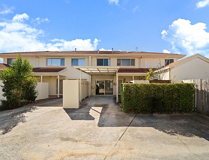 12/5 Harry Hopman Circuit, Gordon, Tuggeranong District, 3部屋, 2バスルーム, Townhouse