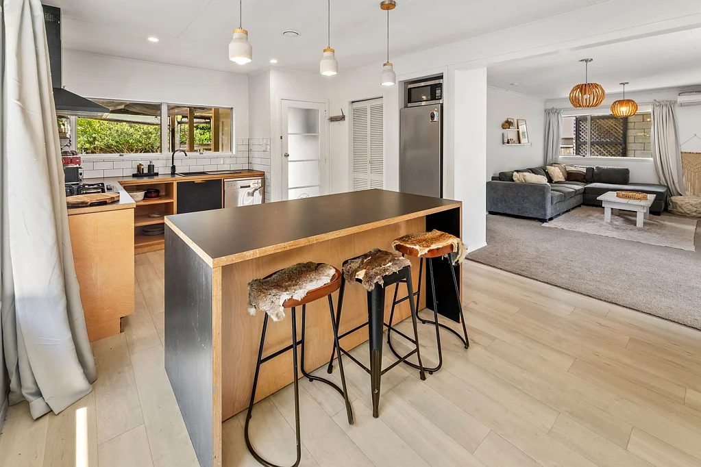 Tahunanui 3房  3 beds, modern kitchen & bathroom, hidden oasis