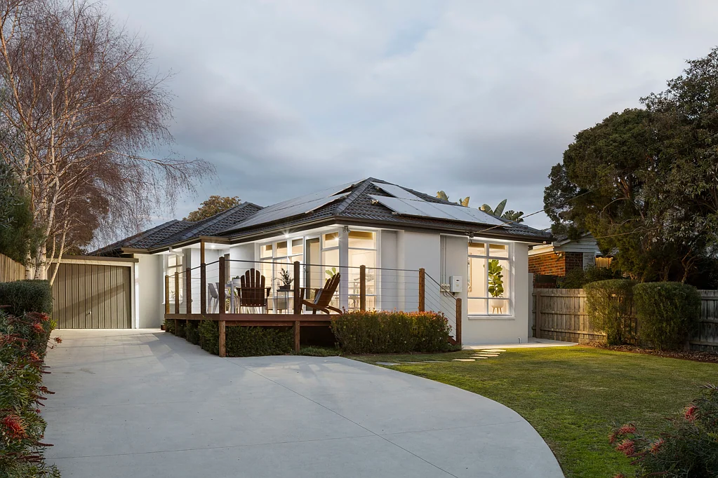 10 Tara Drive, Frankston, VIC 3199