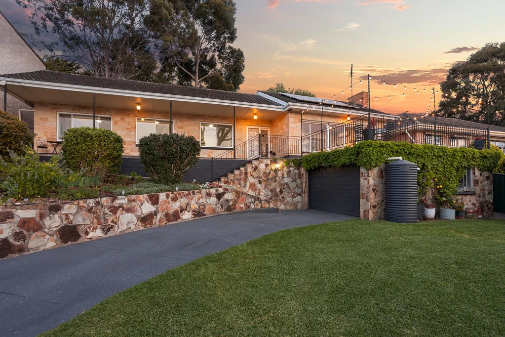 27 Parkers Road, Torrens Park, SA 5062