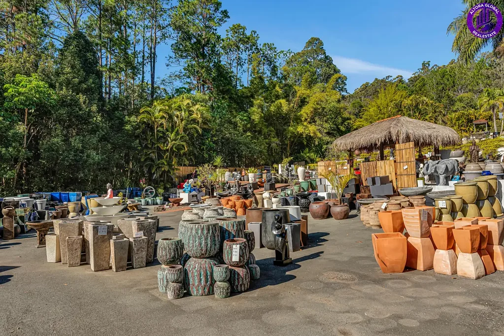 Eumundi 4房  Prime Noosa Hinterland Freehold | Home, Income & Exceptional Commercial Opportunity