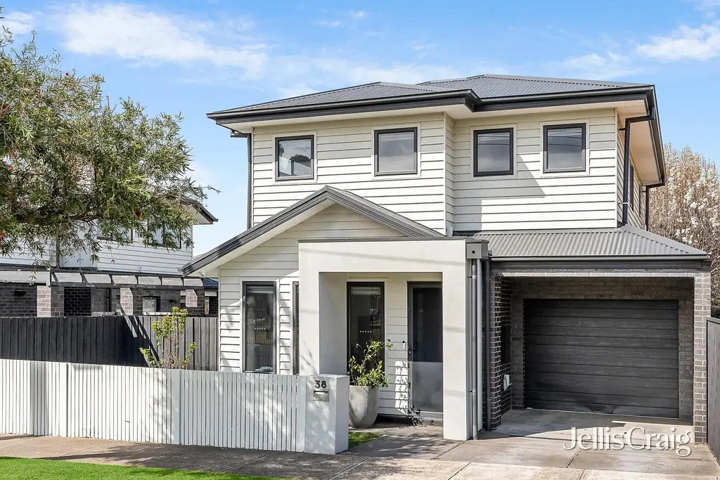38 Hendren Avenue, Altona North, VIC 3025