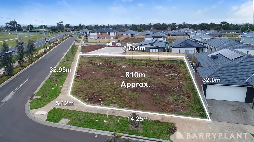 Weir Views Corner The Market! Your Dream Build, Steps from Opalia Plaza