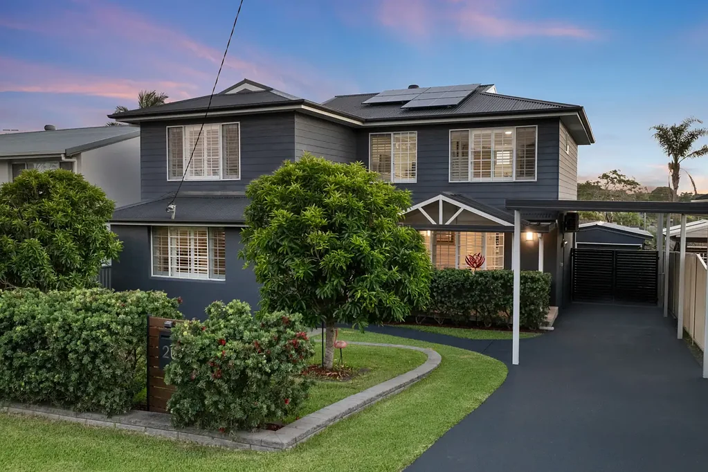 20 Anglers Drive, Bateau Bay, NSW 2261