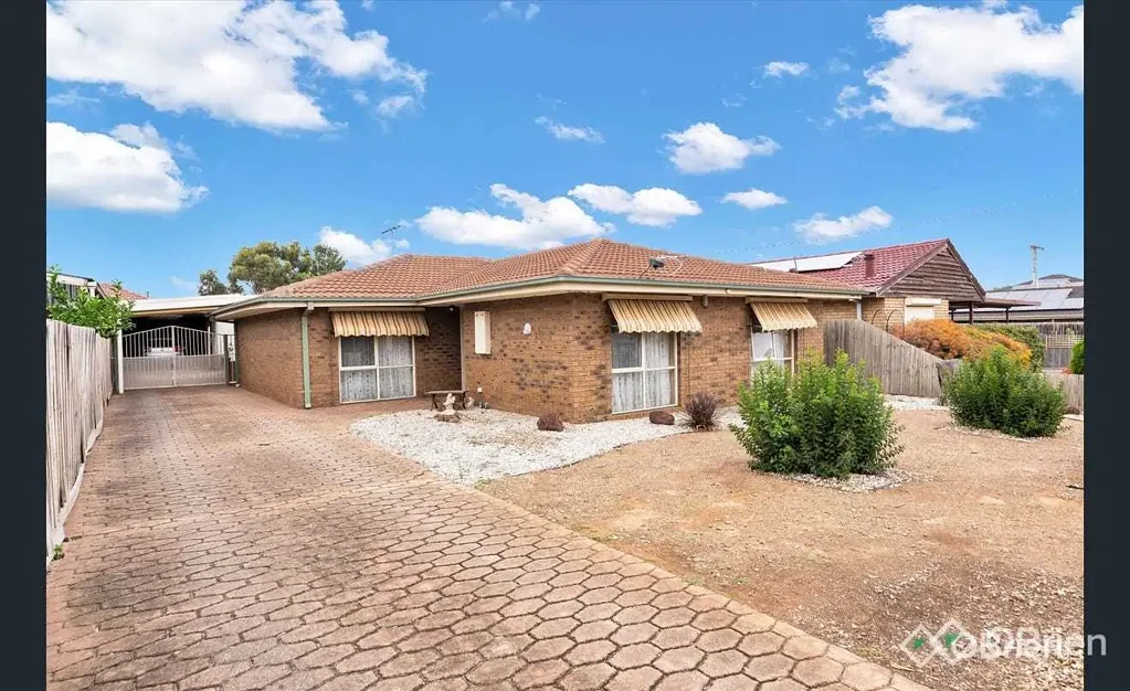Family Home Close to All Amenities