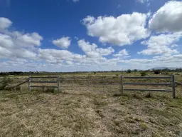 105 Watts Road, Gracemere