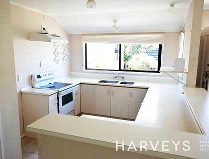 3 Chardon Place, Henderson, Auckland, 3房, 1浴, 整租独立别墅