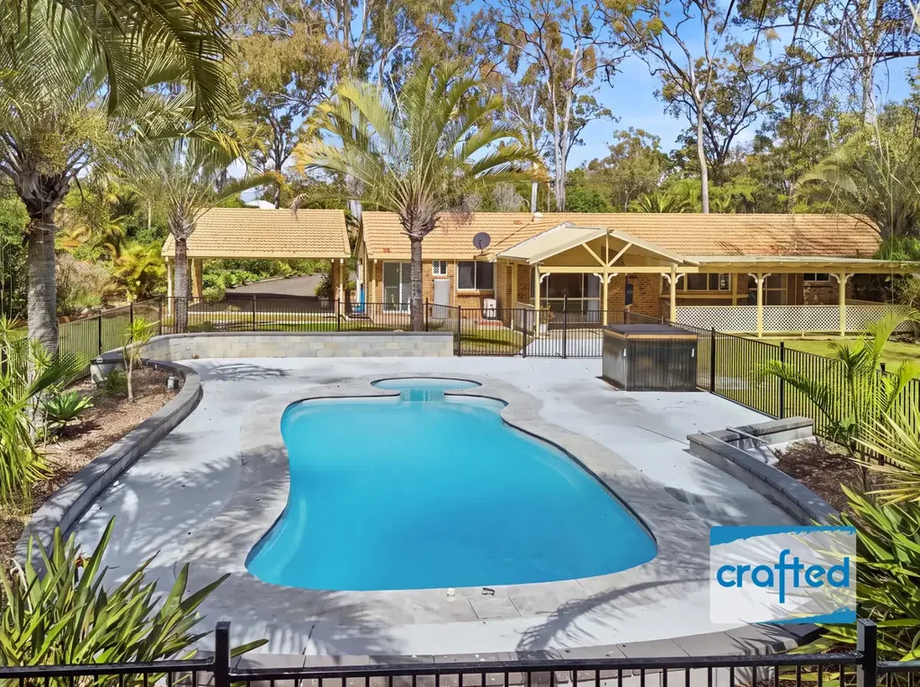 Munruben 4બેડરૂમ acreage life 🍃 |  Freshly Renovated Home set in Quiet Cul-de-sac + Summer Pool