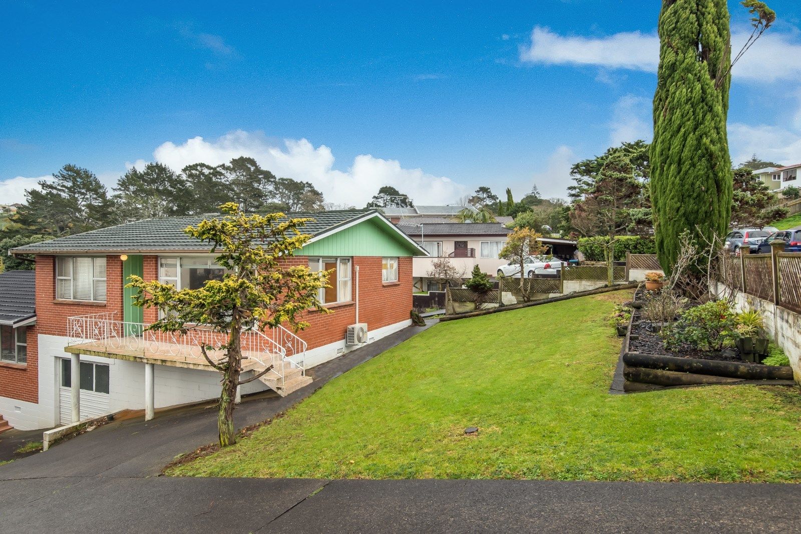 26a Bel Air Drive, Hillsborough, Auckland, 2 Kuwarto, 1 Banyo