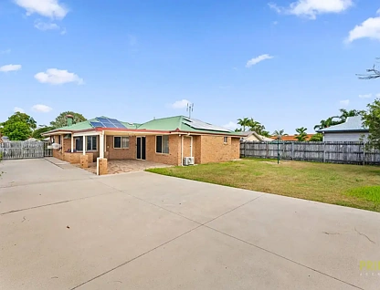 17 Cassandra Crescent, Urangan, QLD 4655, 3 Kuwarto, 2 Banyo, House