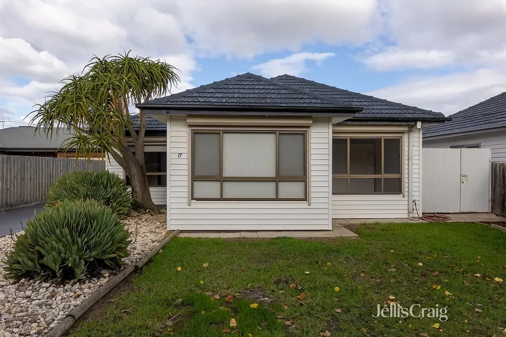Prime Altona Location