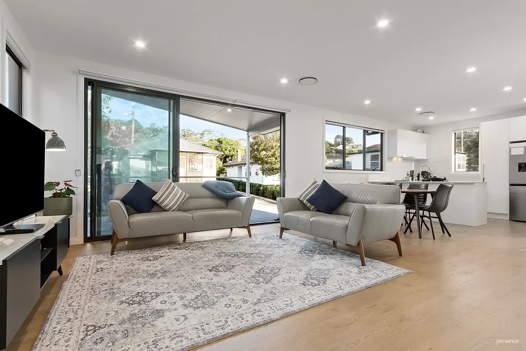 Kotara 3Habitaciones Contemporary Residence Offers Refined Living in Popular Connected Locale
