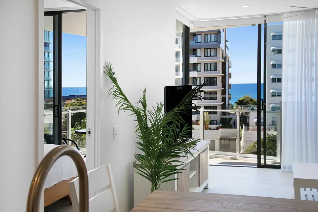 Palm Beach 2房  North Palm Beach coastal lifestyle at "Northshore" – where luxury meets location.