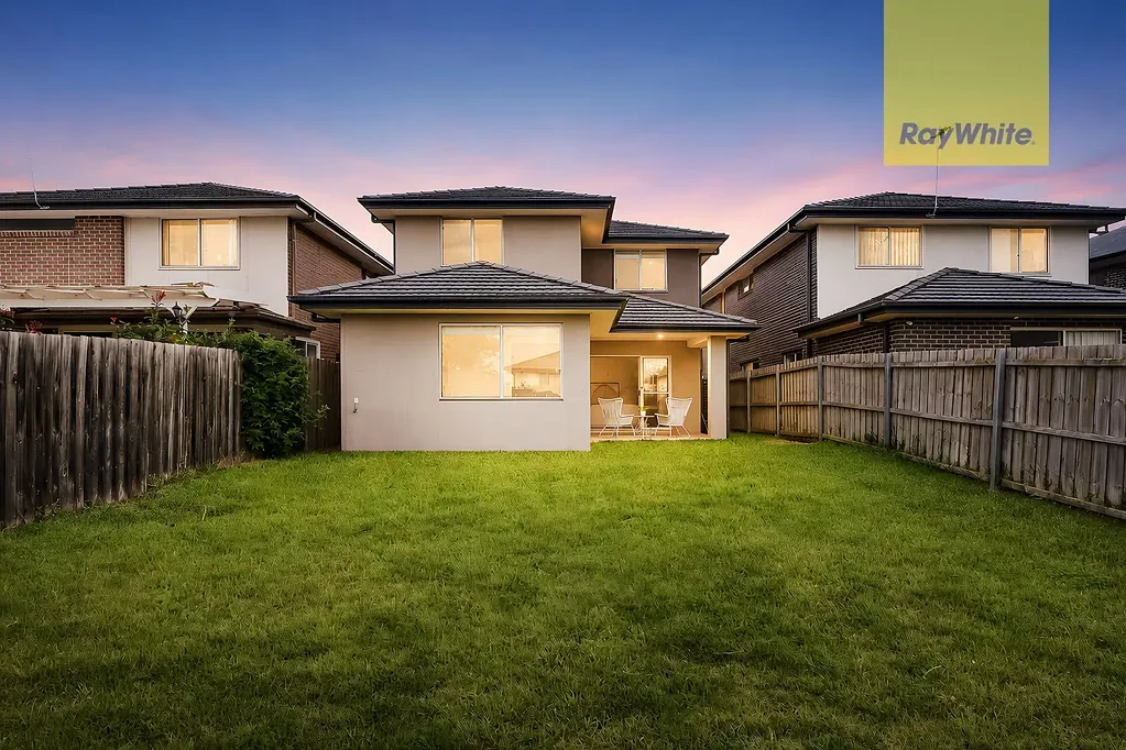 Schofields 4غرفة نوم Stylish Family Living in a Prime Schofields Location