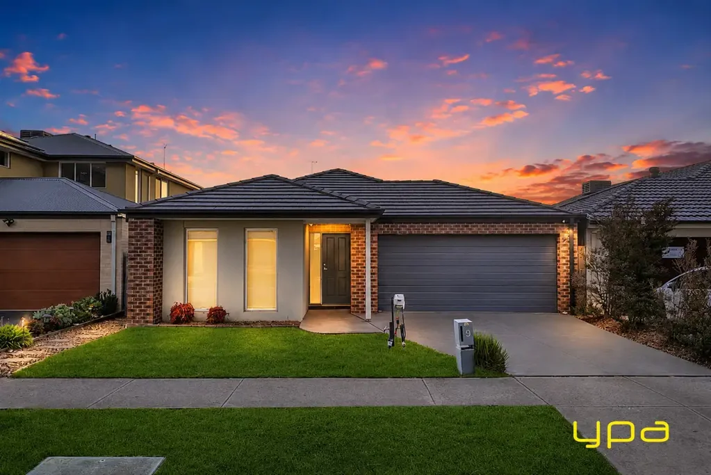 Cranbourne West 4બેડરૂમ Modern Family Living in a Prime Cranbourne West Location