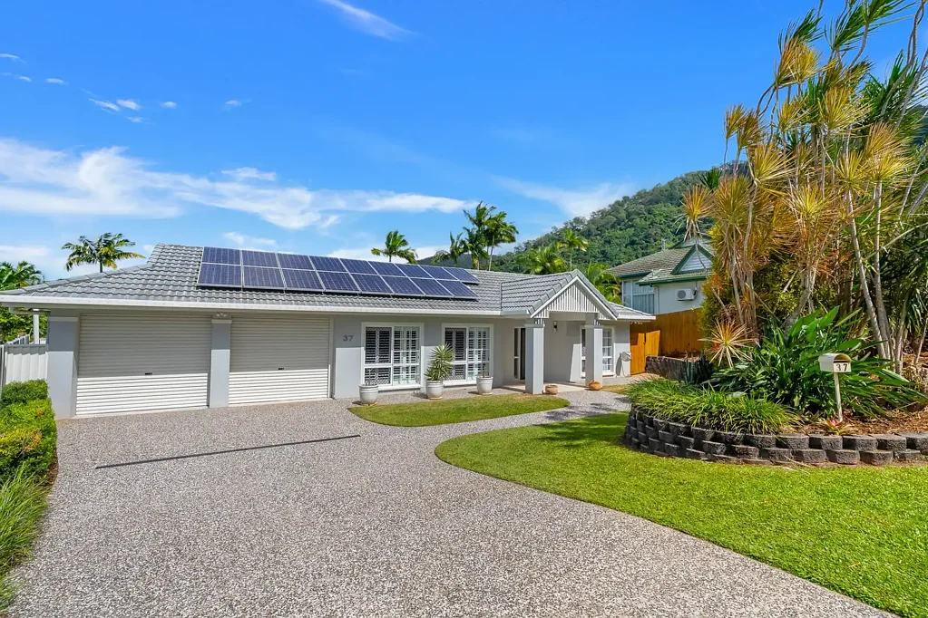 Mooroobool 4ห้องนอน Move In, Relax and Enjoy
