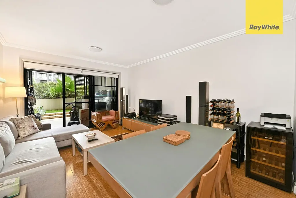 Meadowbank 2ห้องนอน Great Value Townhouse-Style Living with Front & Rear Courtyards