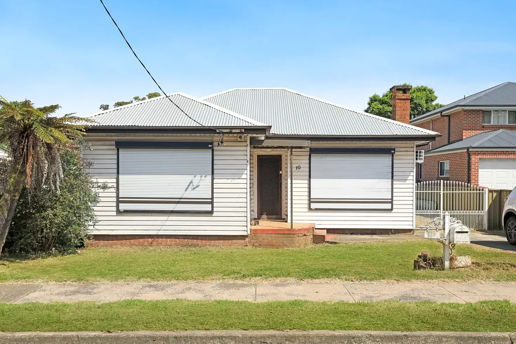 10 Princes Highway, Figtree, NSW 2525