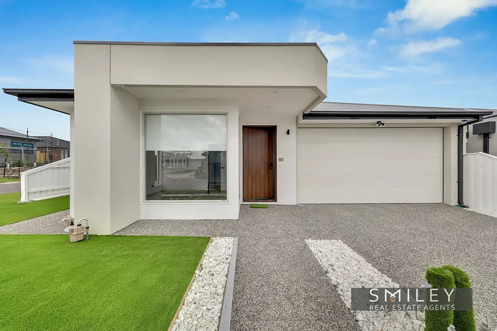 1 Salix Way, Mickleham, VIC 3064