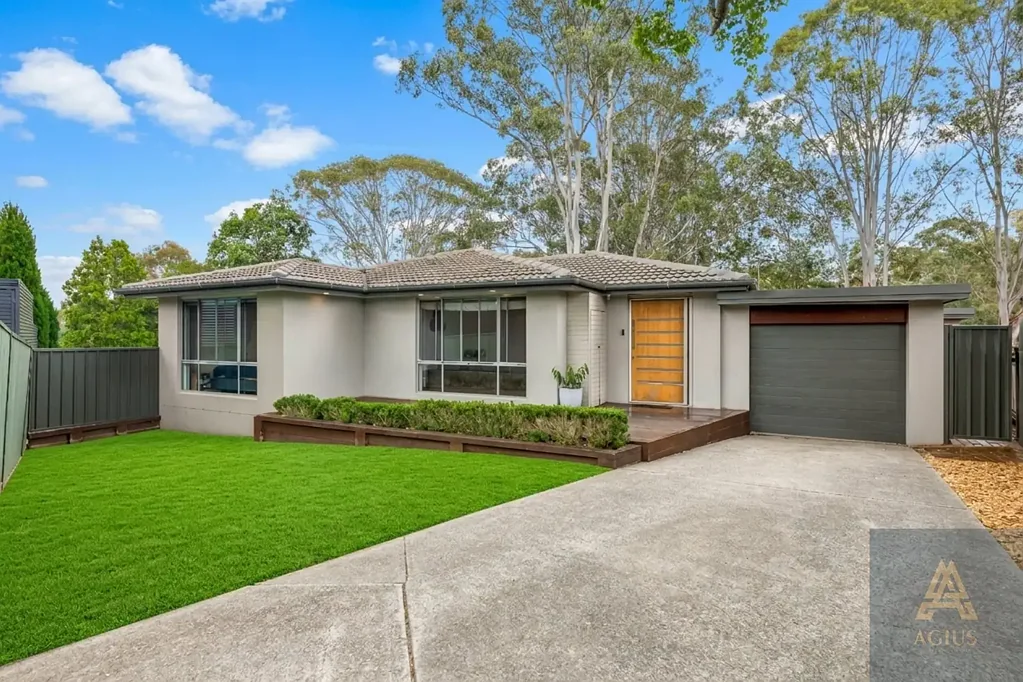 Kings Langley 3ਬੈੱਡਰੂਮ The work has been done – just move in and love it!
