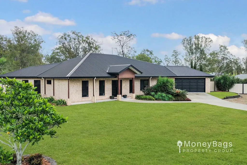 Jimboomba 4Zimmer Luxury Acreage Living in Prestigious Jimboomba Woods Estate