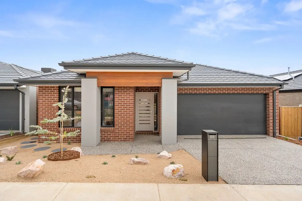 55 Allansford Crescent, Armstrong Creek, VIC 3217