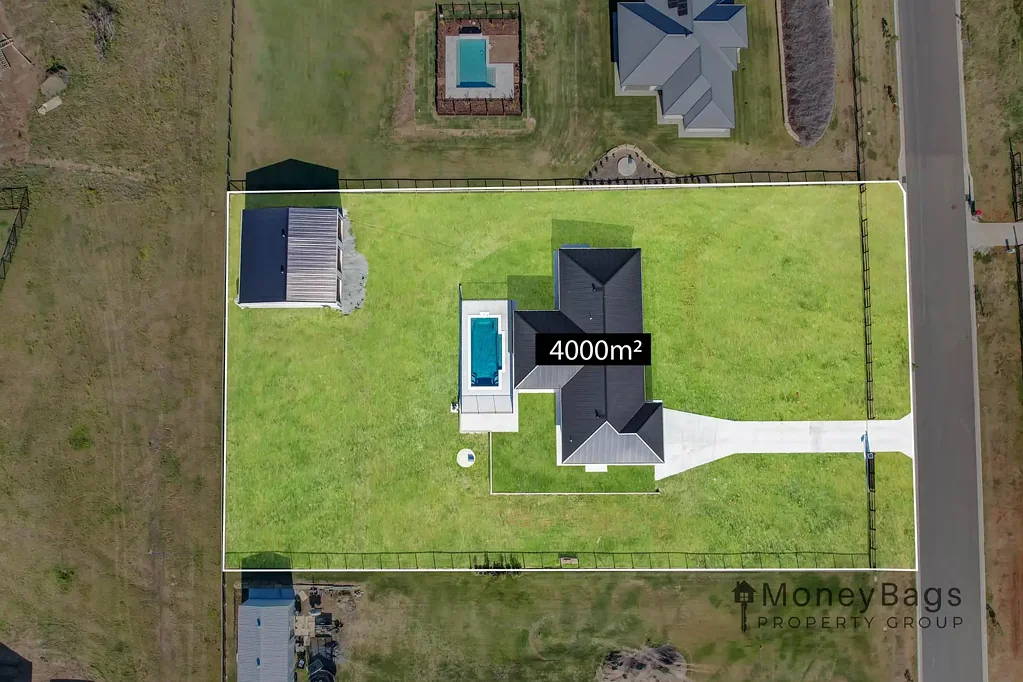 Woodhill 4 Slaapkamer ** Multiple Offer Situation  **