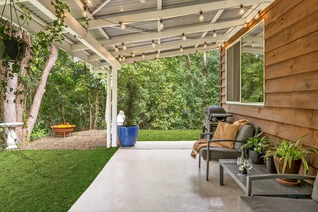 Witta 3房  Beautiful Half Acre – Minutes to Maleny!
