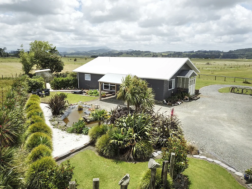 Dargaville  Room to Grow - Lifestyle With Round Pen