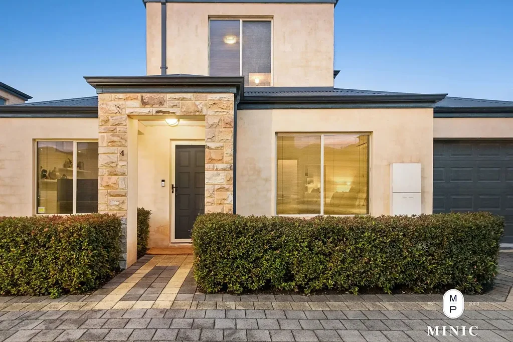 4/6 Morgan Street, Cannington, WA 6107