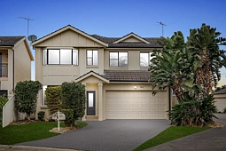 10 Lamattina Place, Green Valley