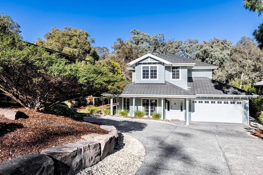 3 Cudgee Court, Research, VIC 3095