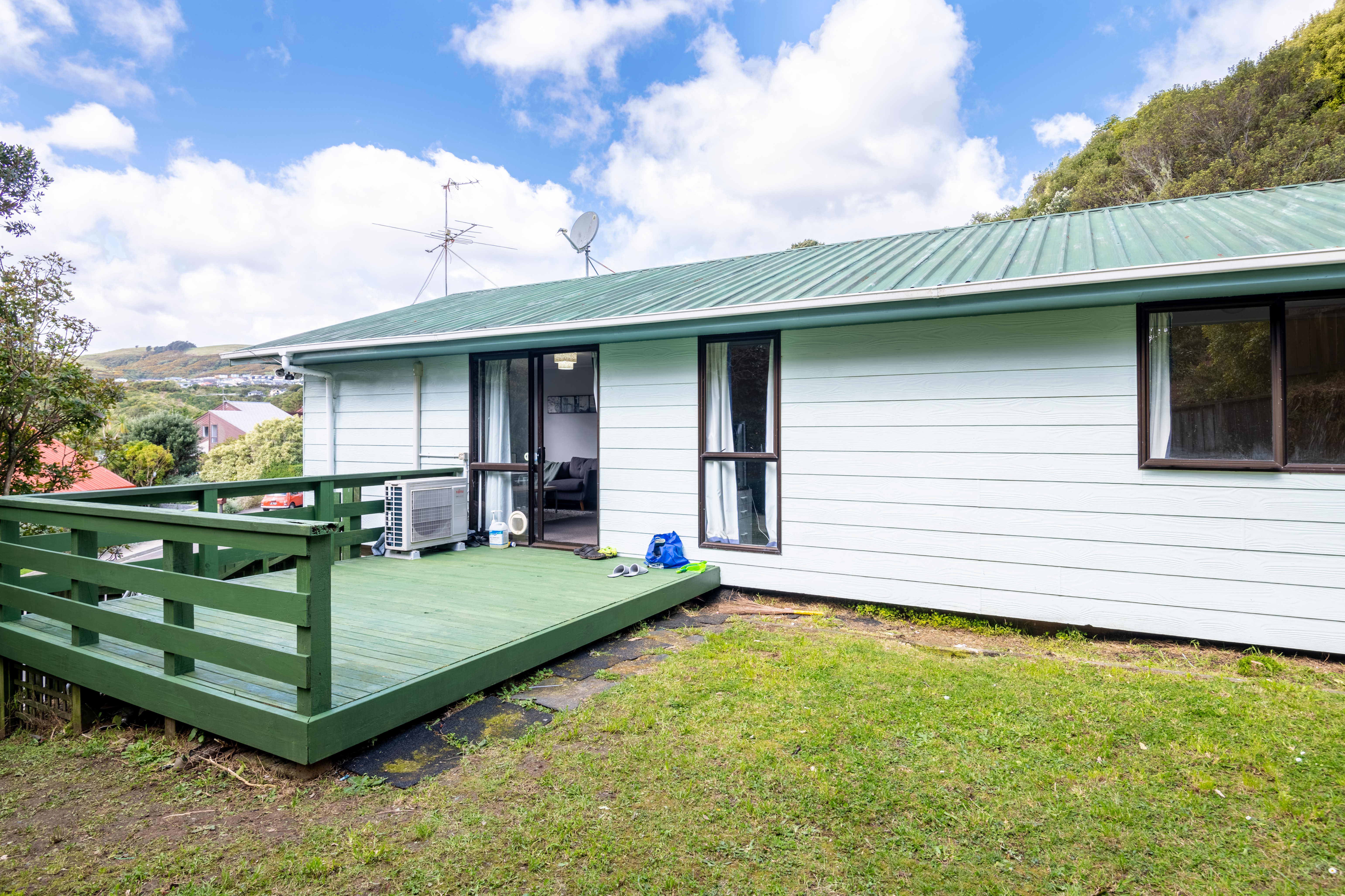 7 Bushland Grove, Paparangi, Wellington, 3 chambres, 1 salles de bain