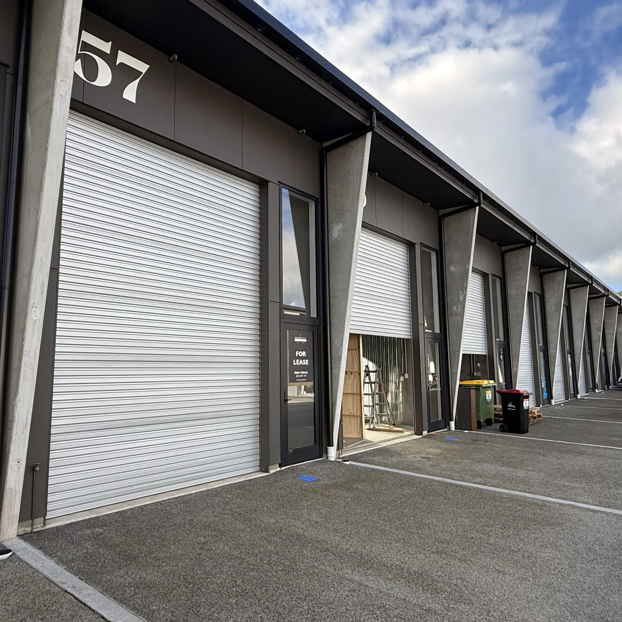 Elsdon  Multifunction Warehouse unit The Works Complex