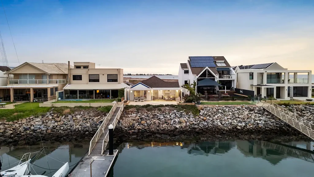 34 Cooroyba Court, North Haven, SA 5018