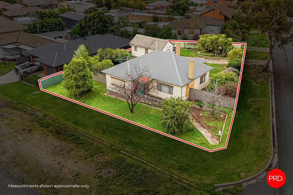 California Gully 2房  Corner Allotment with Real Potential