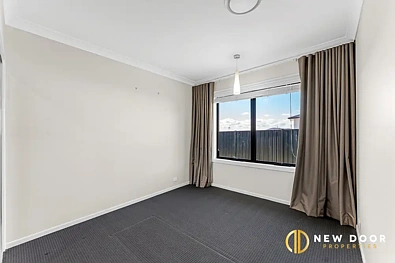 16 Gellert Street, Wright, ACT 2611, 4房, 2浴, House