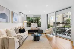 23/8 Bortfield Drive, Chiswick