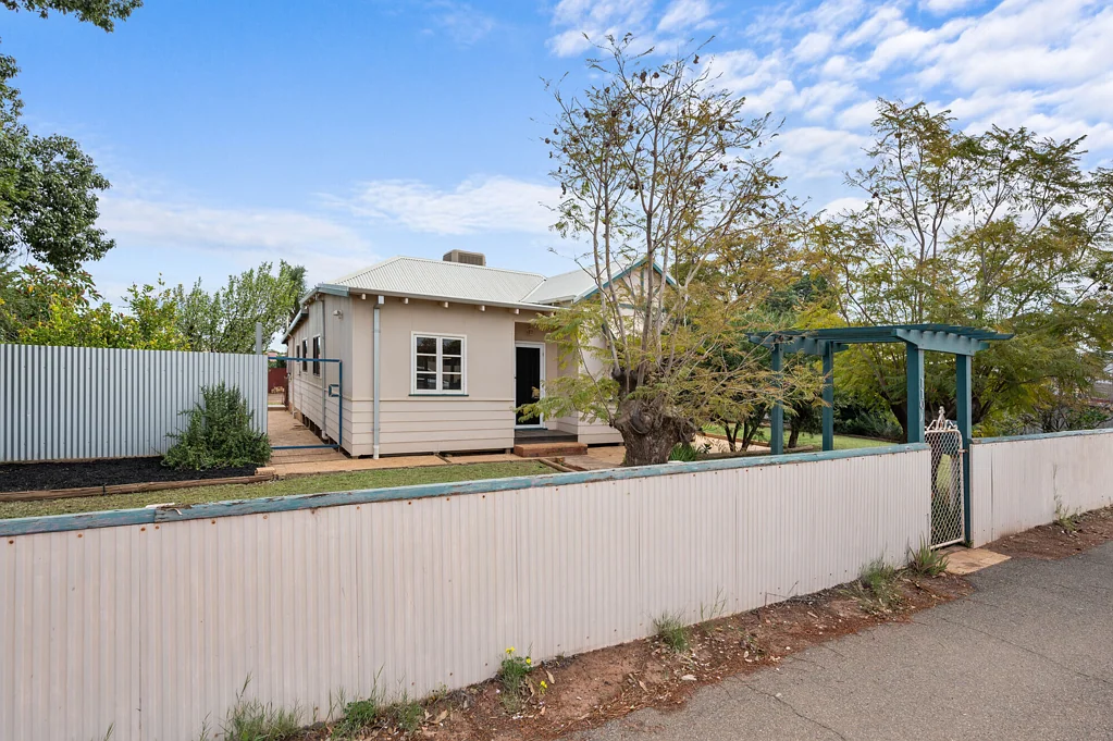 110 Federal Road, Boulder, WA 6432