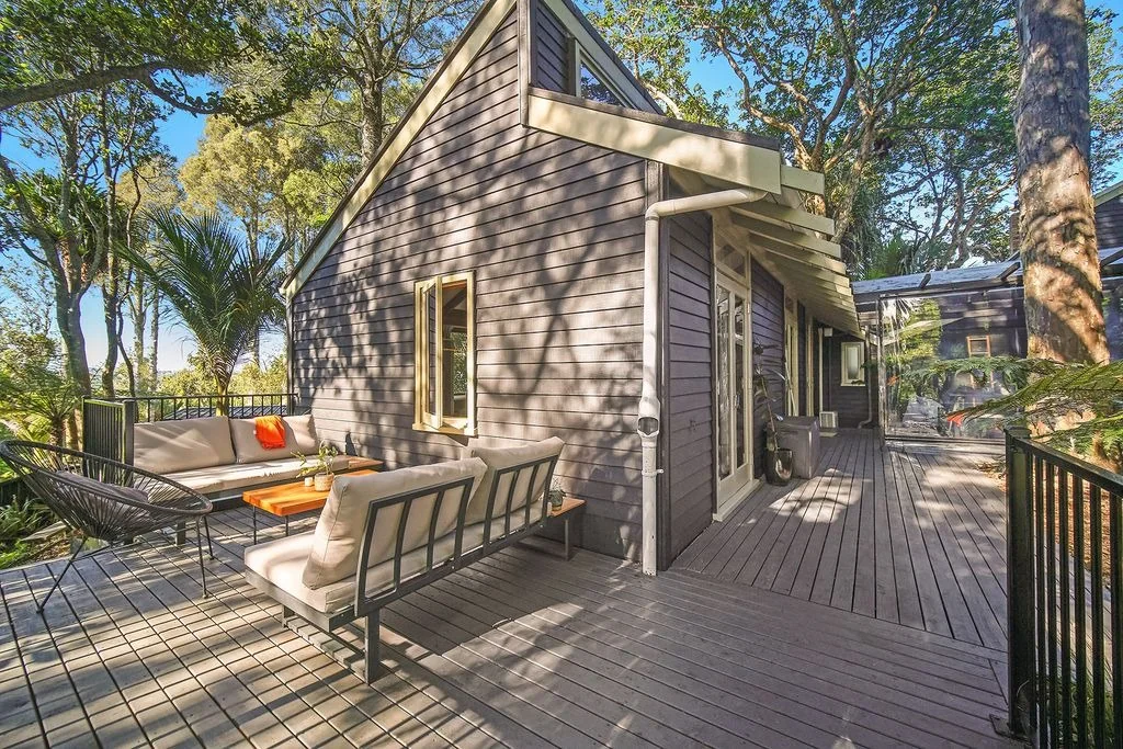 Privacy, greenery and comfort - 2 Bedroom home with great outdoor area