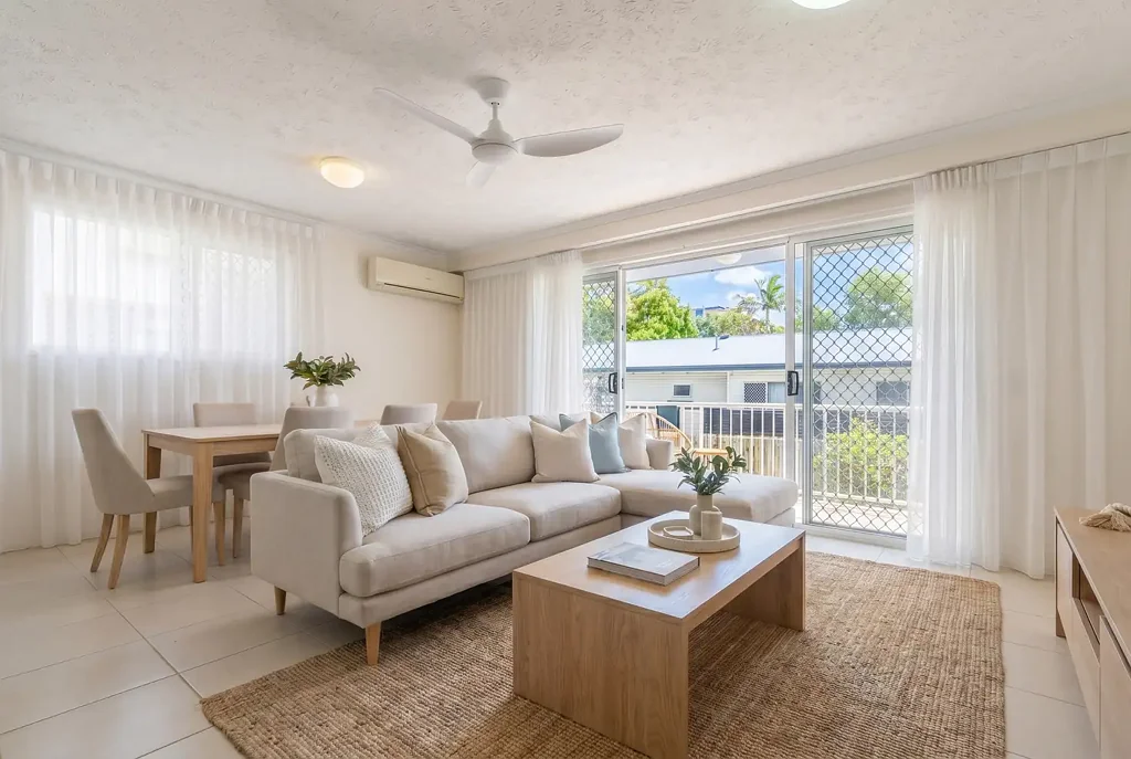 Labrador 2房  Coastal Apartment With Flexible Rental Potential