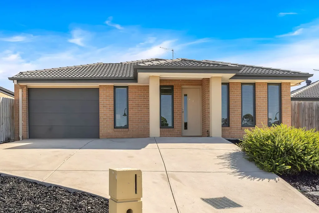 31 Berry Saltbush Drive, Wallan, VIC 3756