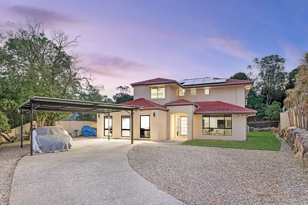 Upper Coomera 5ਬੈੱਡਰੂਮ Contemporary Resort-Style Five-Bedroom Family Oasis with Pool & Ample Space!